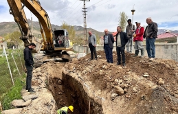 Yüksekova Belediyesi’nden Üç Mahallede Kanalizasyon Hamlesi