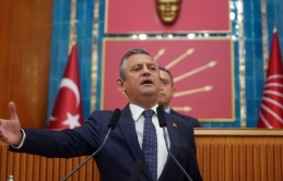 Özgür Özel grup toplantısında konuşuyor: ‘Kurultayı yapacaksınız başka çare yok’