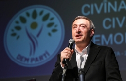 Tuncer Bakırhan’dan Deniz Göktaş’ın tutuklanmasına tepki: ‘Hukuk skandalı’