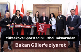 Yüksekova Spor Kadın Futbol Takımı, Milli Savunma Bakanı Yaşar Güler’i bakanlıkta ziyaret etti.   Milli Savunma Bakanı Yaşar Güler, Yüksekova Spor Kadın Futbol Takımı ile Milli Savunma Bakanlığında bir araya geldi. Yöneticilerle ve futbolcularla sohbet eden ve onlarla yakından ilgilenen Bakan Yaşar Güler’e sporcular tarafından üzerinde ‘Yaşar Güler’ yazılı forma takdim edildi.