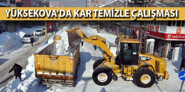 Yüksekova’da Kar Temizle Çalışması