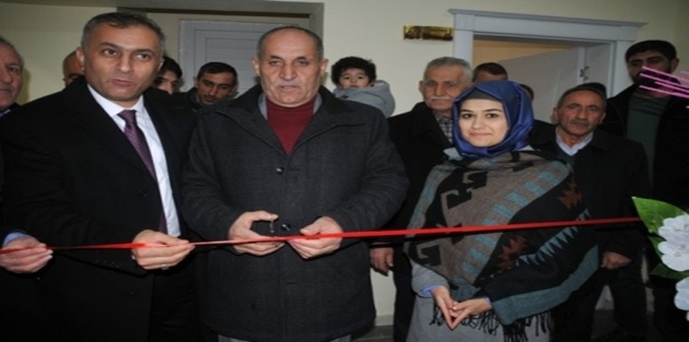 Yüksekova'da Öz-Ay Diş Kliniği açıldı