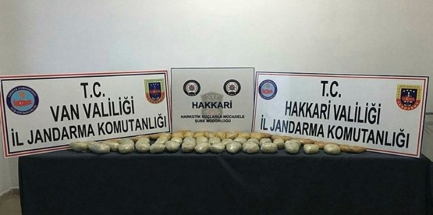 Yüksekova'da uyuşturucu operasyonu