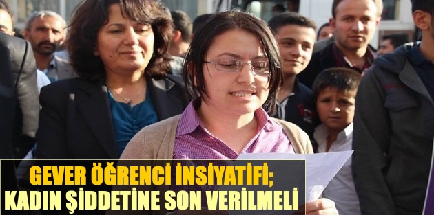 Yüksekova'daki öğrenciler 'Kadına Şiddete Hayır' dedi