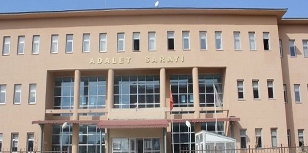 Yüksekova'nın eski savcısı ile eşi 6 yıl 3 ay hapis cezasına çarptırıldı 