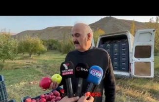 30 yıl önce İran’dan getirdiği meyve ağaçlarından ton ton ürün alıyor -  Yüksekova - Esendere