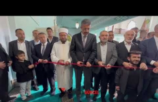 Yüksekova'da Hendek olaylarında yıkılan Ova Camii yeniden inşa edilerek ibadete açıldı