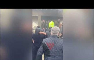 Yüksekova Esendere’de korkutan yangın: Evde büyük çapta zarar meydana geldi