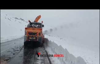 YÜKSEKOVA-ŞEMDİNLİ KARA YOLU ULAŞIMA AÇILDI