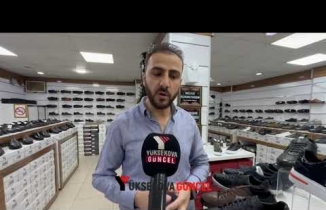 Yüksekova: Tüm Ayakkabılarda ilçenin Kürtçe Köy İsimleri Olması Görenlerin İlgisini Çekiyor